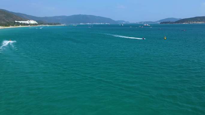 三亚亚龙湾海滩摩托艇航拍4K