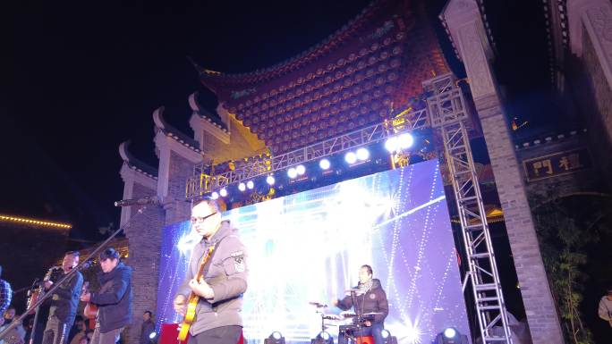 郴州长卷跨年夜歌手舞台表演实拍视频