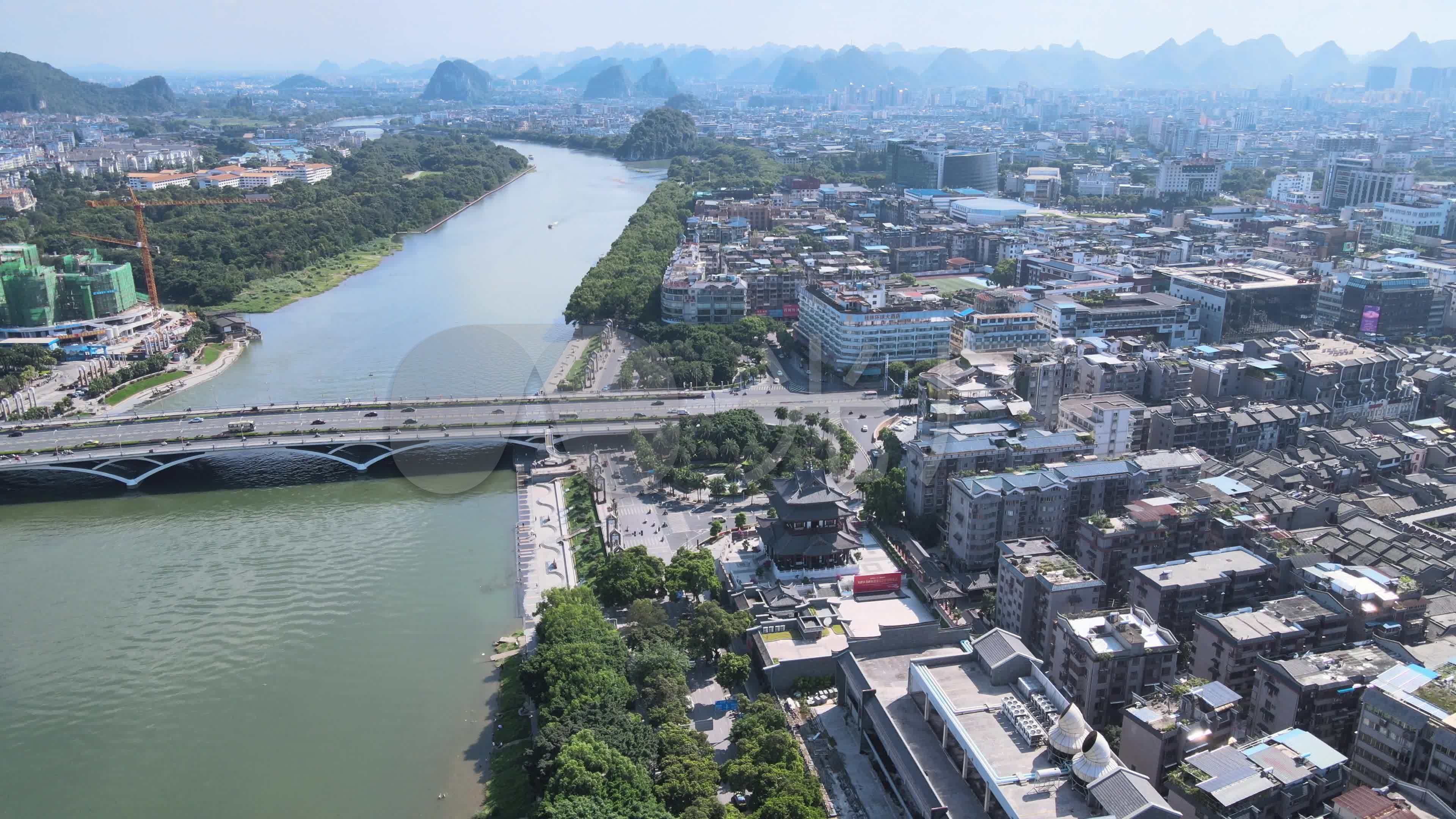 桂林漓江解放桥航拍最新旅游城市风光4k