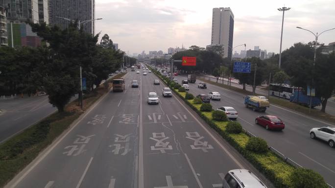 深圳107国道宝安西乡段交通景观
