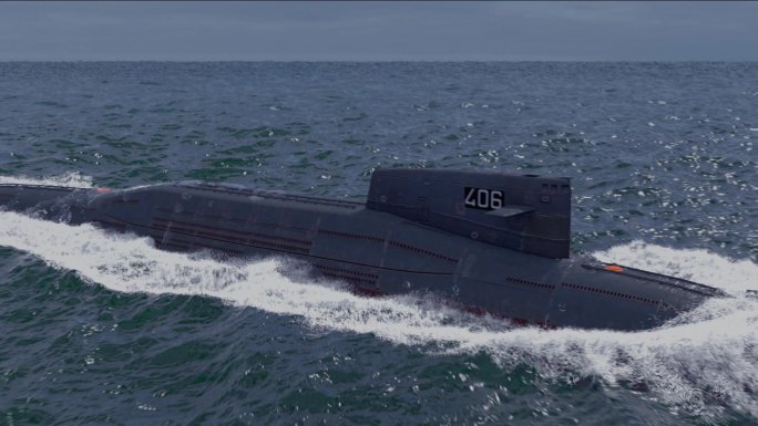 中国夏级核潜艇出水海面航行