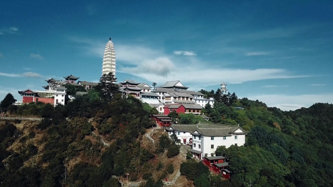 大理宾川鸡足山标示牌