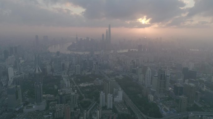 上海雾霾天早餐航拍