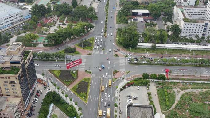 东莞茶山安泰路茶兴路交汇处环绕