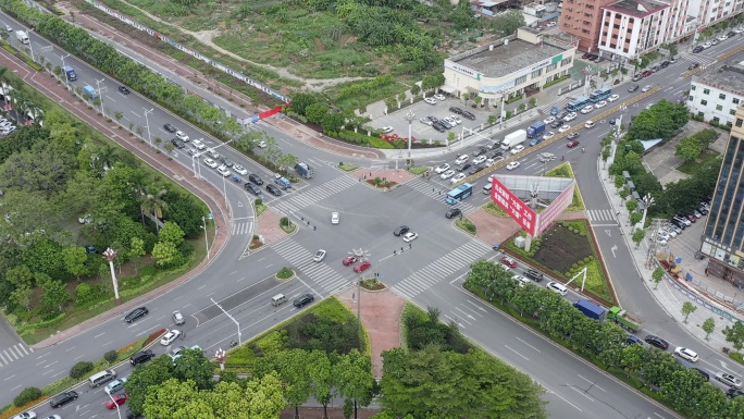 东莞茶山安泰路茶兴路交汇处前进2