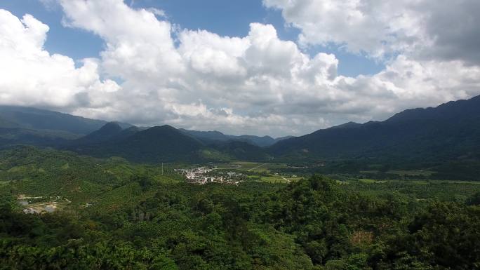 海南大里村