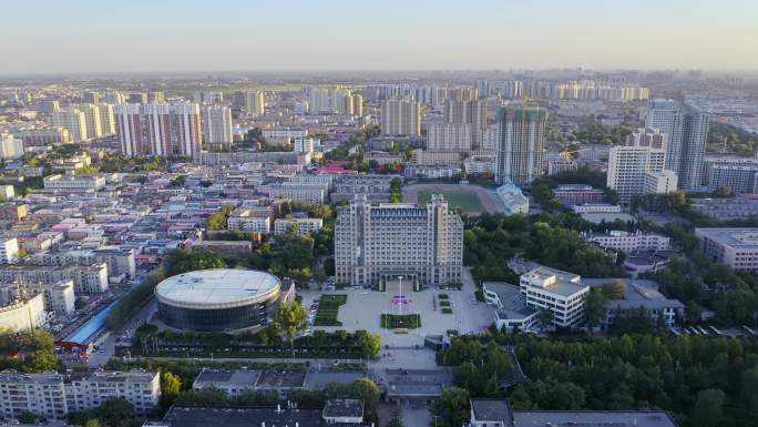 航拍河北大学