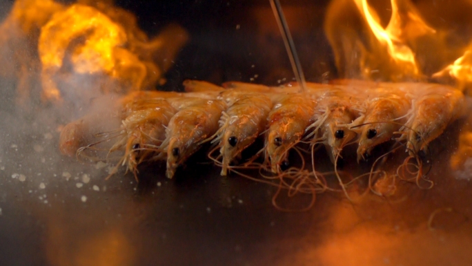 铁板火焰烤虾烧虾慢速