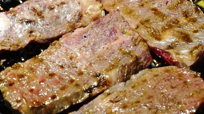 韩式烤肉烤大块牛肉4K视频