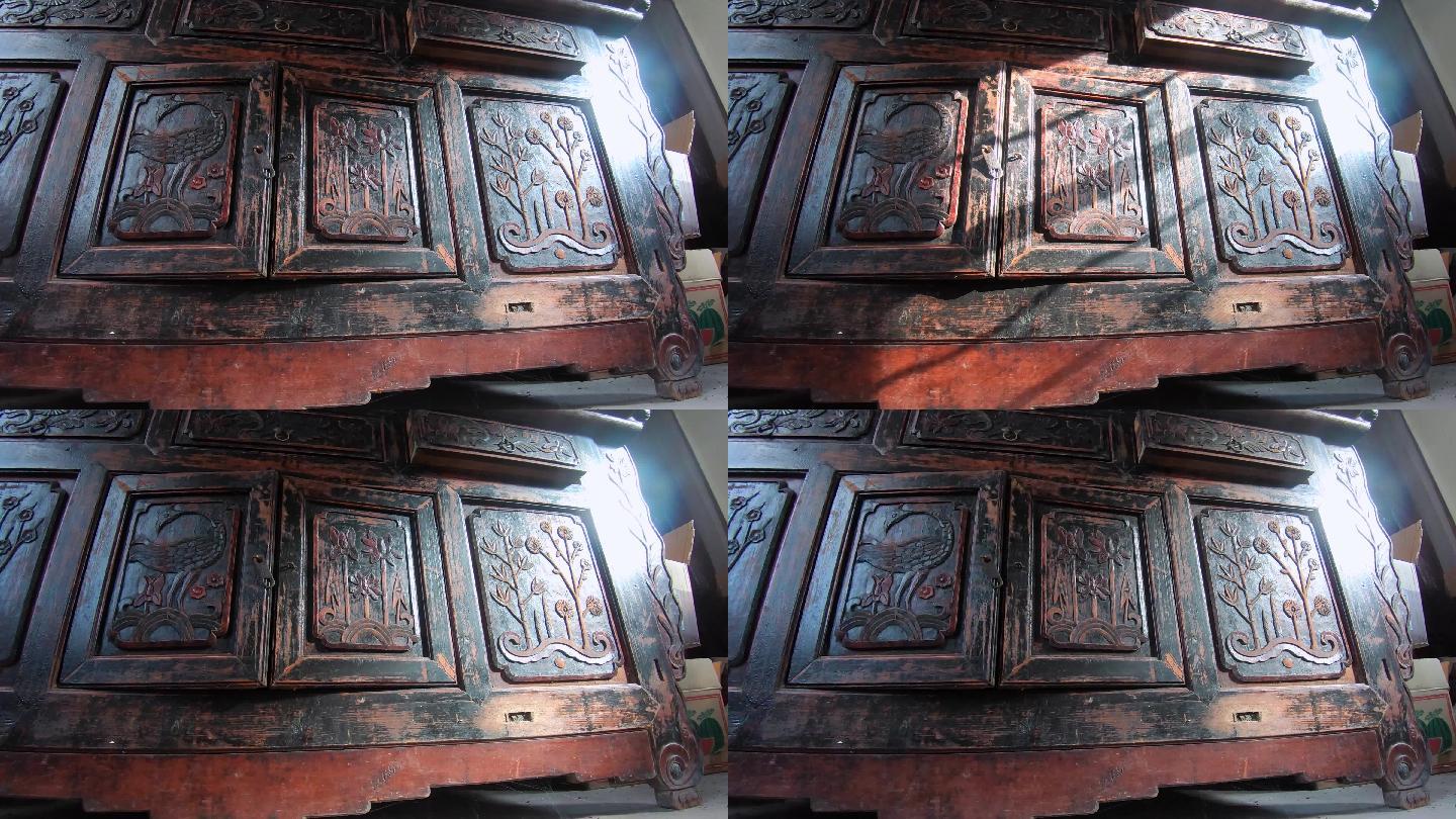 4k延时古色古香的明国木柜子花纹雕刻