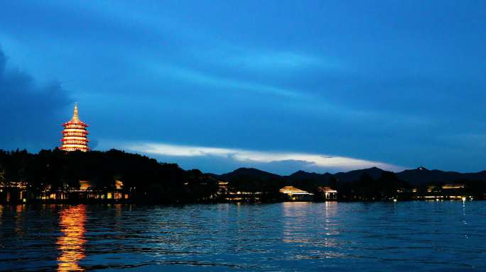 杭州雷峰塔夜景4k拍摄