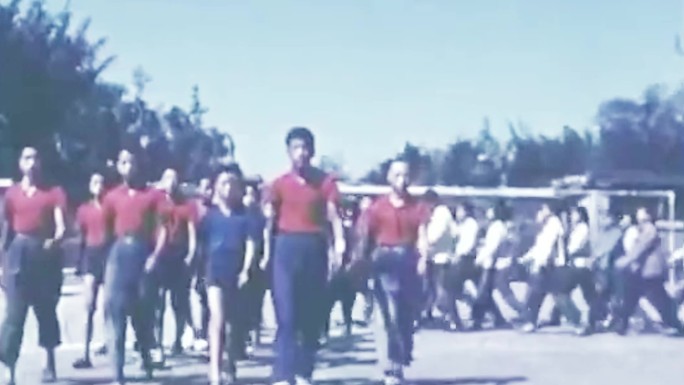 70年代中小学课堂学校