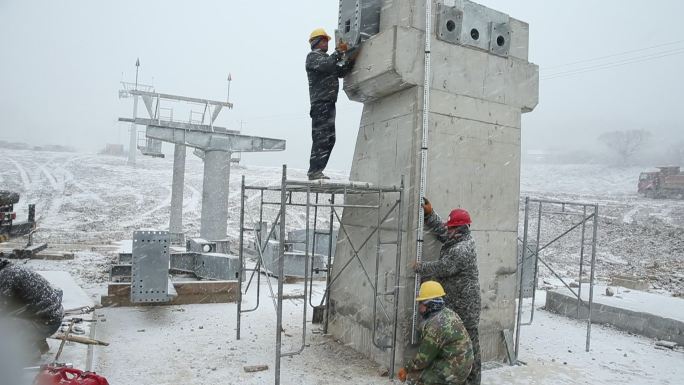 滑雪度假区滑雪场施工建设