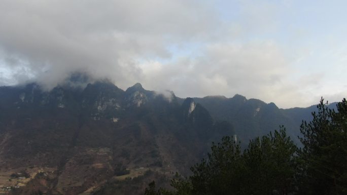 山峰航拍