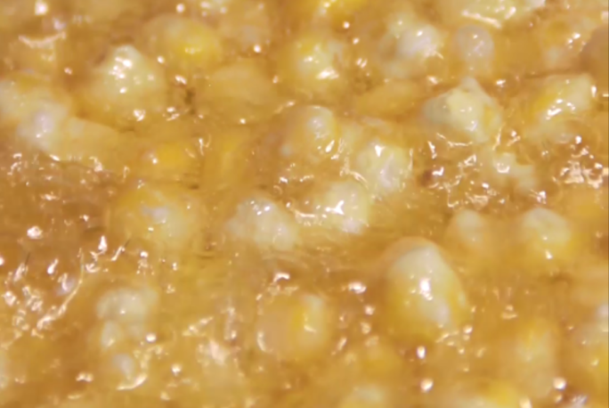 黄金玉米烙美食制作素材宣传抖音短视频家常