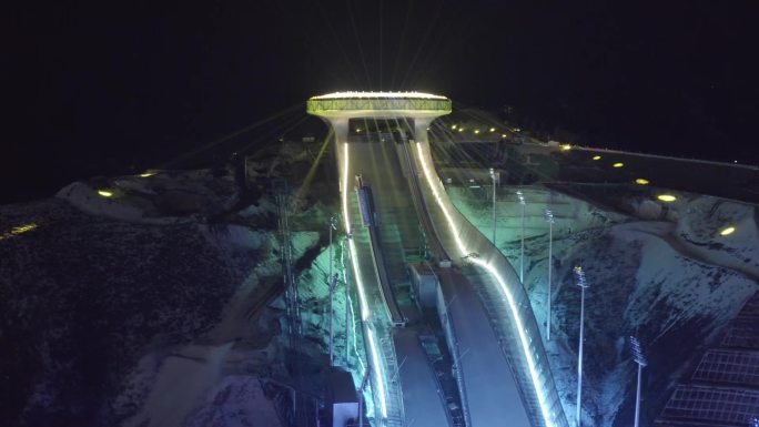 航拍雪如意冬奥会国家滑雪跳台素材