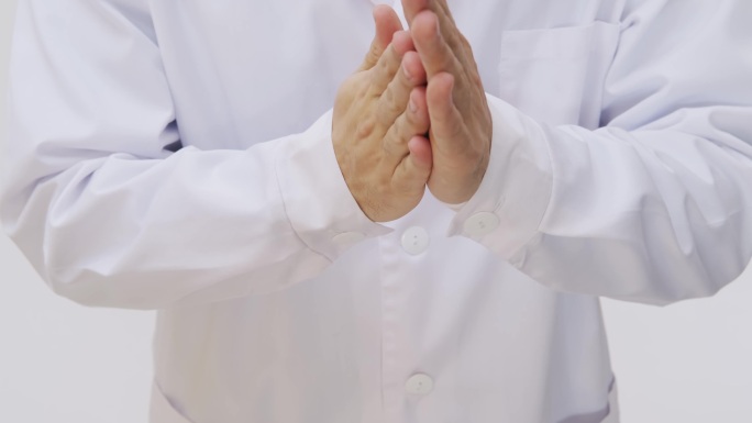 【4K】新冠病毒喷洒消毒液医生洗手擦动作