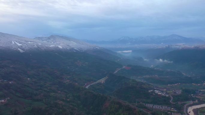 洪雅县柳江古镇雪后航拍视频素材