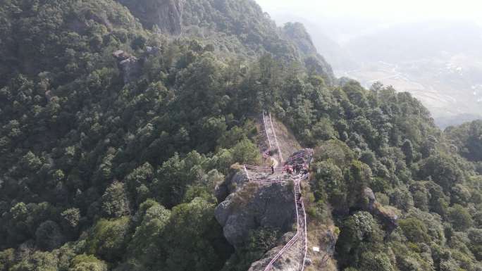 瑞云山航拍山景1