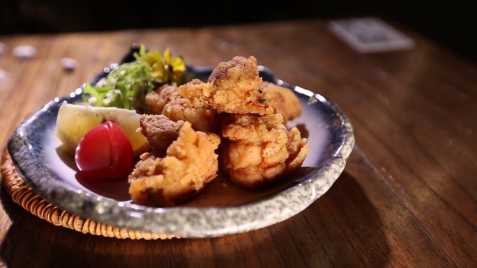 日料炸鸡鳗鱼饭寿司