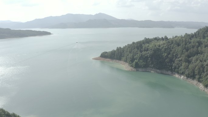 航拍郴州东江湖