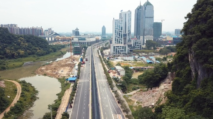 桂林云轨交通系统轨道建筑工地临桂区