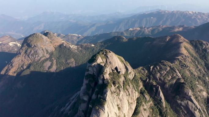 永州九嶷山第二峰三分石