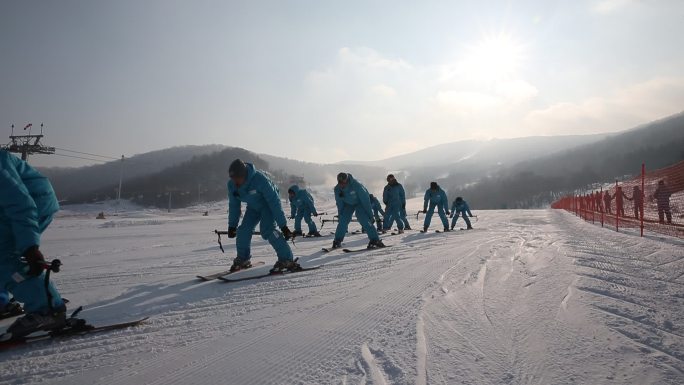滑雪场陪练员训练（原素材未剪辑）