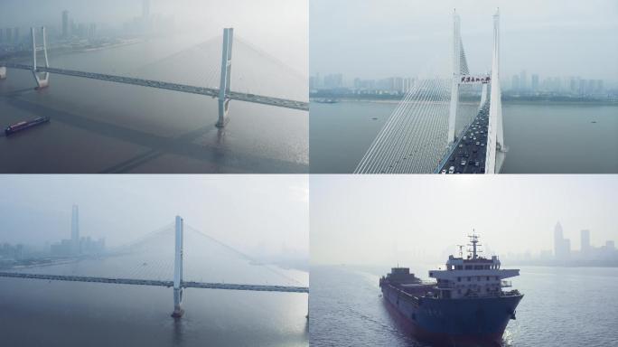 疫情过后的武汉长江大桥