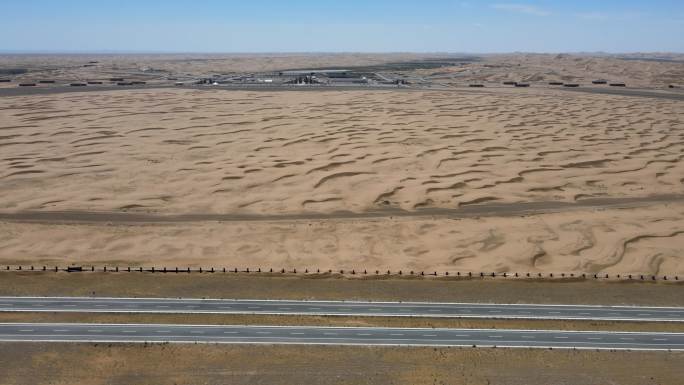 【4K原创】超清航拍腾格里沙漠公路
