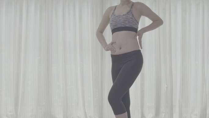 健康女性身材展示4Klog实拍视频