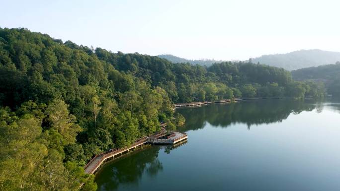 航拍唯美湖景