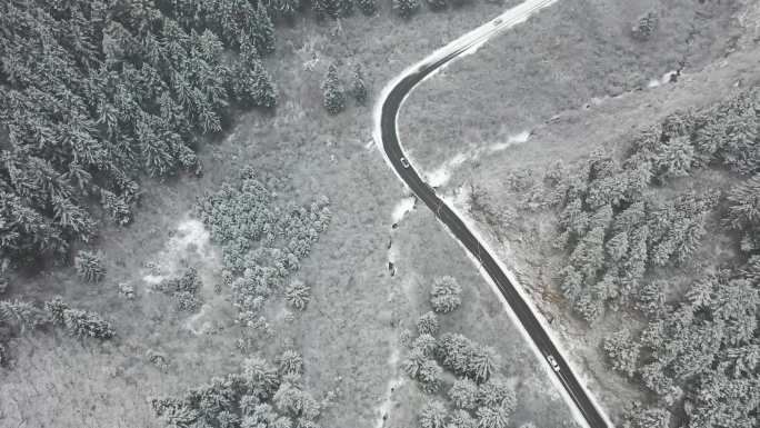 兴隆山雪后山路航拍