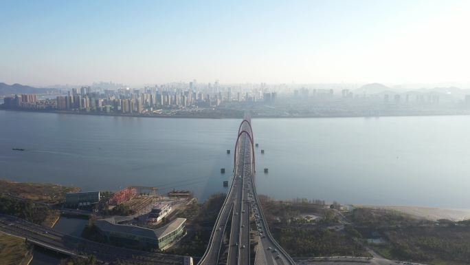 杭州之江大桥进城拥堵缓解大气结尾B4K