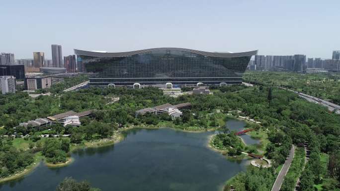 四川高速系列航拍成都环球中心附近和锦城湖