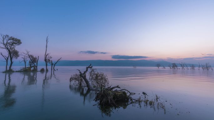 云南大理苍山洱海日出