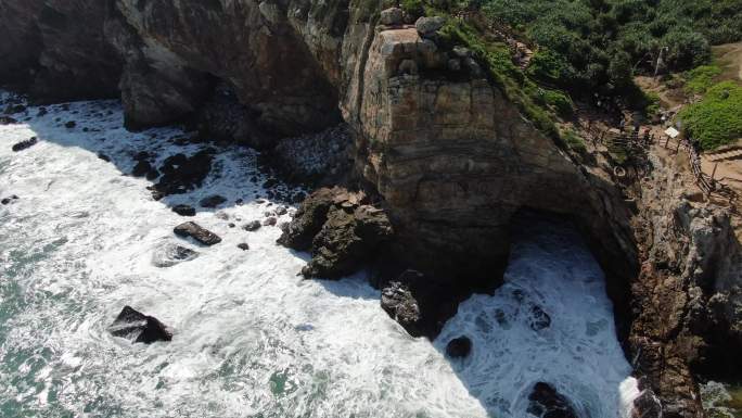 4k海岸悬崖浪花航拍