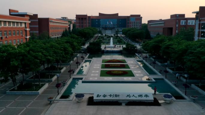 东北师范大学地标航拍延时