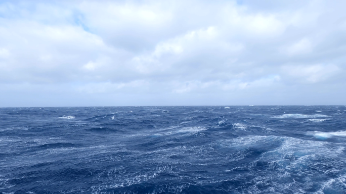 【4K】大海海浪蓝天白云