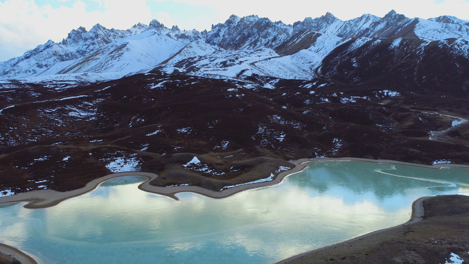 航拍西藏雪山丽水来古冰川