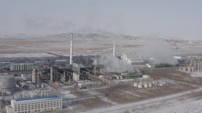 雪山下的工厂，热电厂灰度视频4k