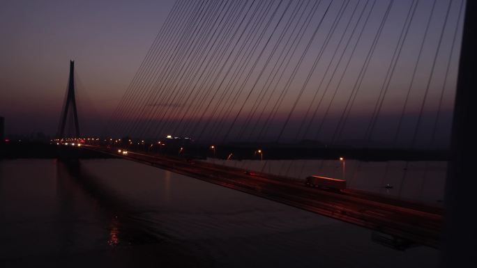 4K航拍大桥黄昏夜晚原素材