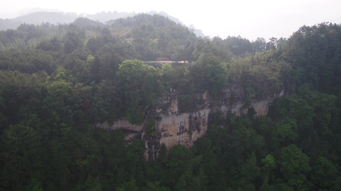 4K大山悬崖航拍