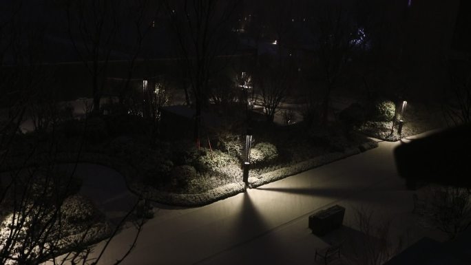 小区窗外雪景（2K）