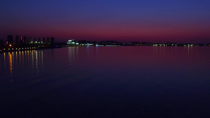 大海海岸线城市夜景灯光秀空境