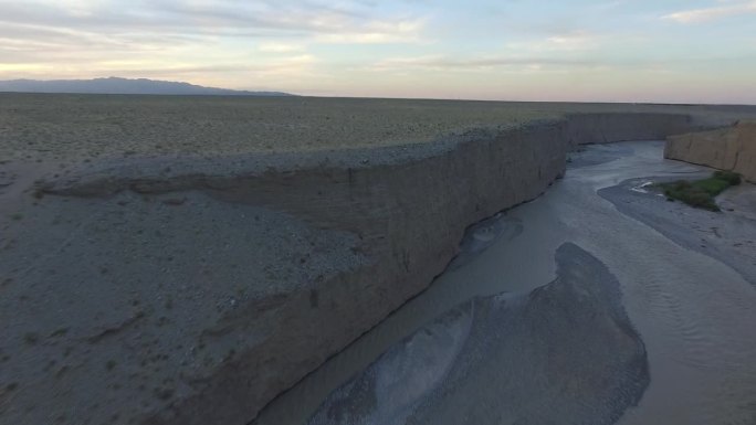 嘉峪关长城第一墩、大峡谷，大漠戈壁（航拍