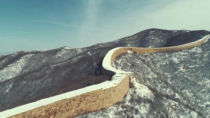 样边长城雪景