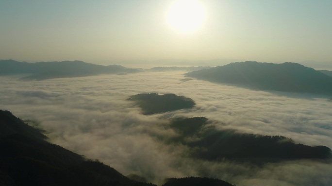 贵州大山早晨云海