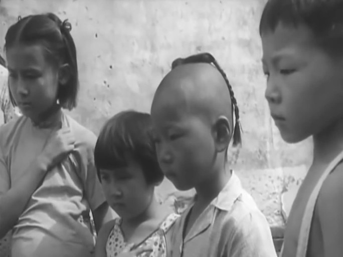 40年代北京一家人的生活场景3
