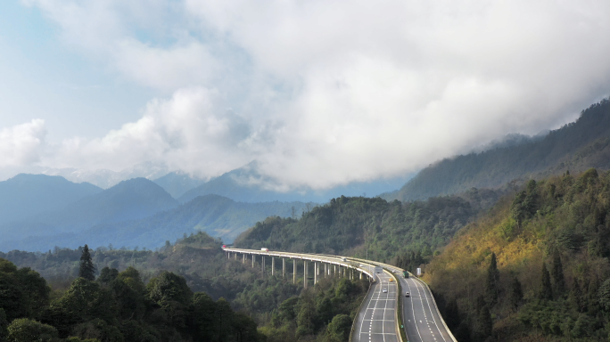 【4K】山区高速公路